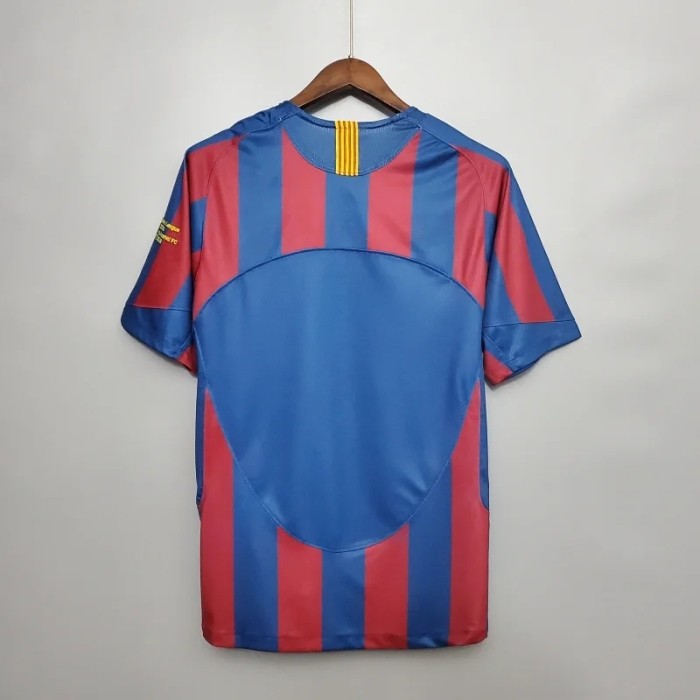 Barcelona 2005-06 Home Retro Soccer Jersey - Fan Version