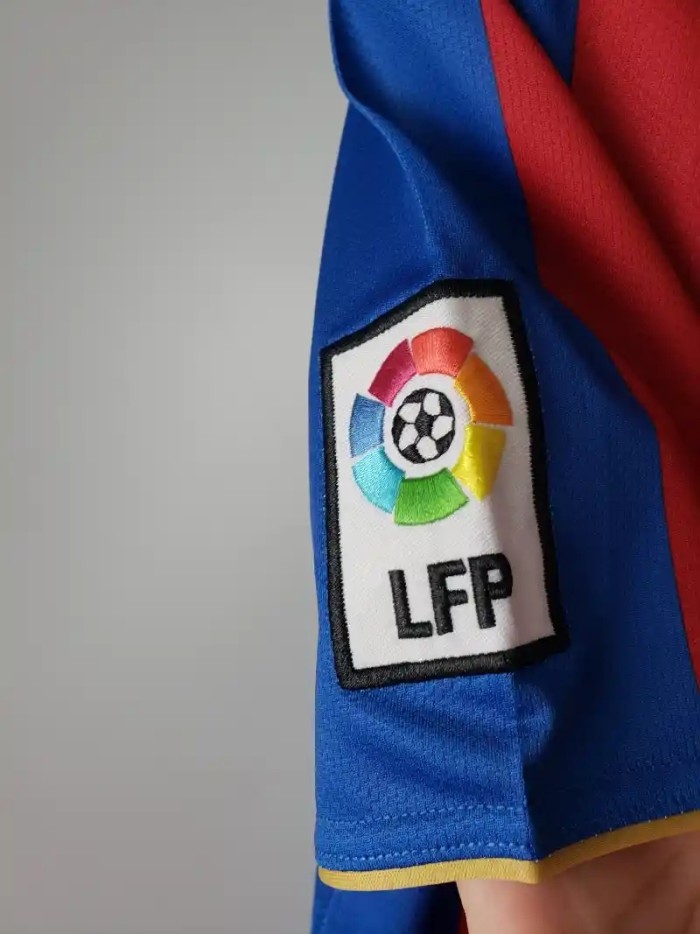 Barcelona 2007-08 Home Retro Soccer Jersey- Fan Version