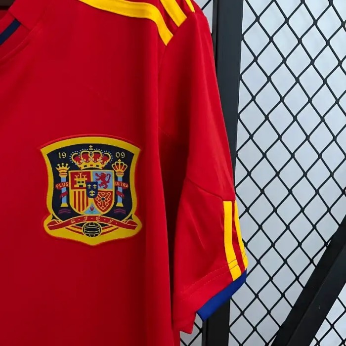 Spain 2010 Home Retro Soccer Jersey - Fan Version