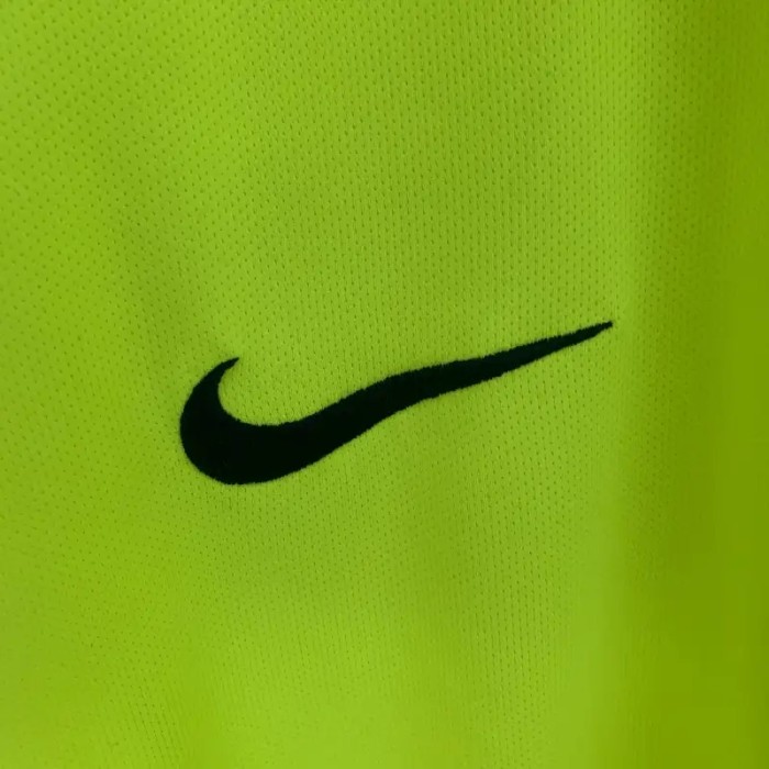 Long Sleeves Barcelona 2005-06 Away Retro Soccer Jersey- Fan Version