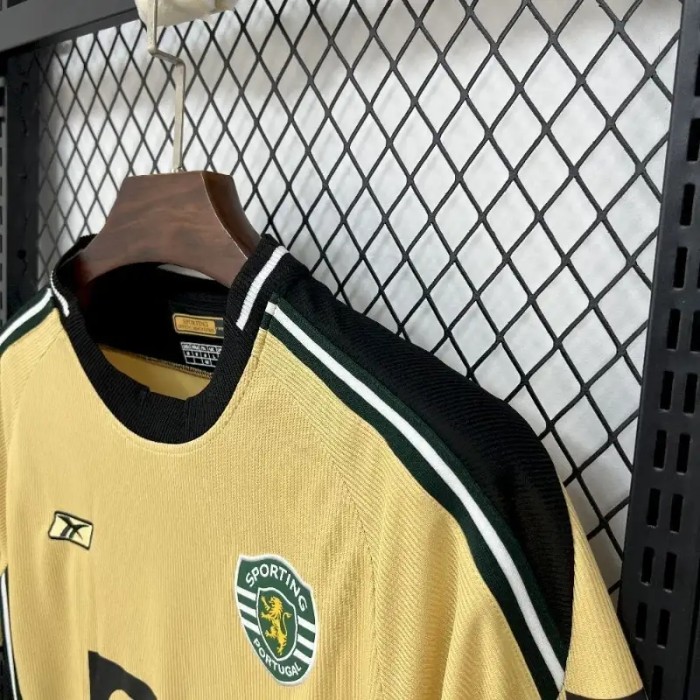 Sporting Lisbon 2003-04 Away Retro Soccer Jersey - Fan Version