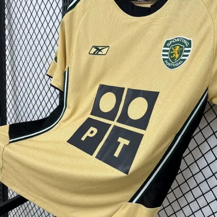 Sporting Lisbon 2003-04 Away Retro Soccer Jersey - Fan Version