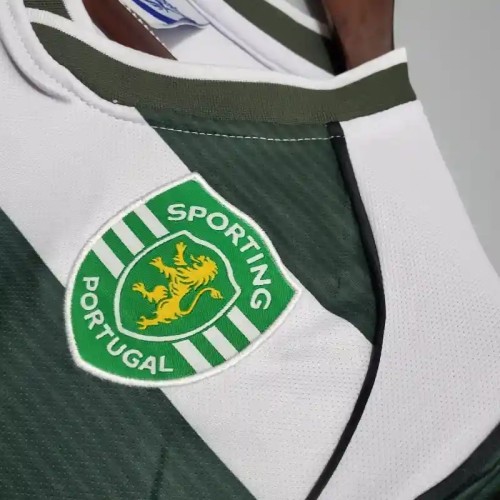 Sporting Lisbon 2001-03 Home Retro Soccer Jersey - Fan Version