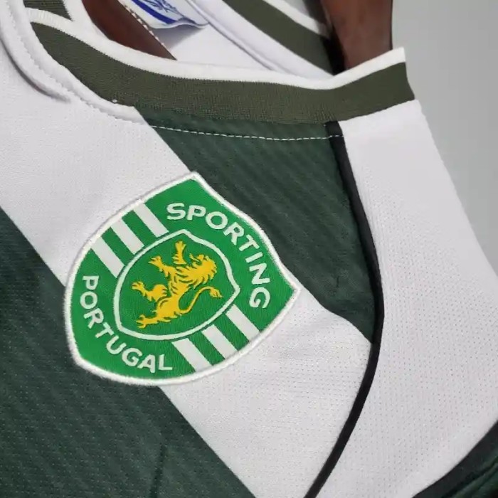 Sporting Lisbon 2001-03 Home Retro Soccer Jersey - Fan Version