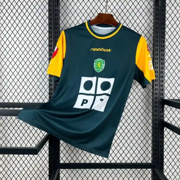 Sporting Lisbon 2002-03 Away Retro Soccer Jersey - Fan Version