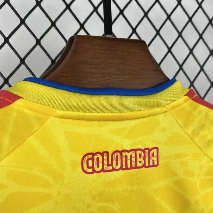 Colombia 2026 World Cup Home Soccer jersey – Kids Kit