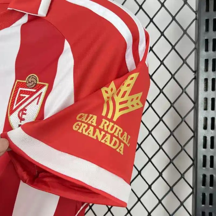 Granada 25/26 Retro version Soccer Jersey - Fan Version