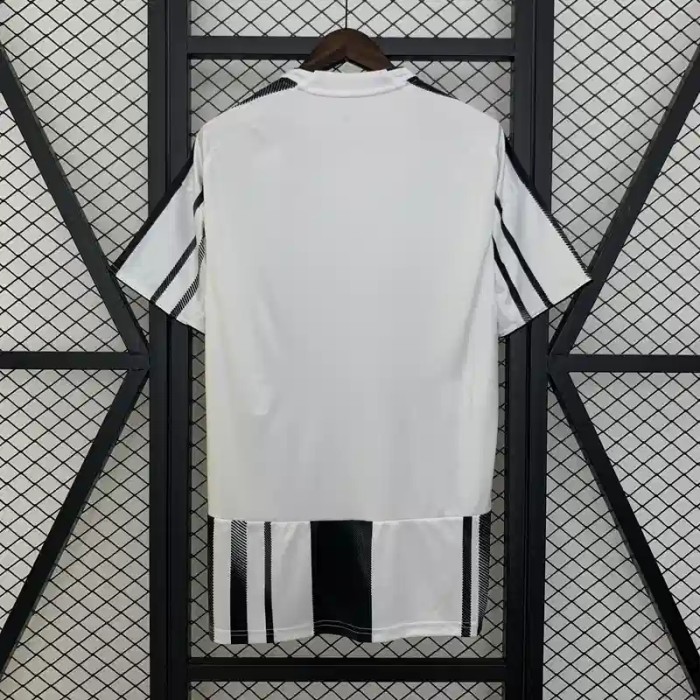 Juventus 25/26 Home Soccer Jersey - Fan Version