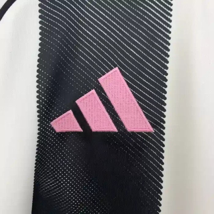 Juventus 25/26 Home Soccer Jersey - Fan Version