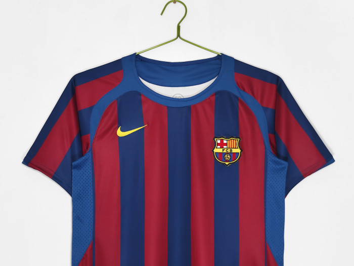 Barcelona 2005-06 Home Retro La Liga Version Soccer Jersey - Fan Version