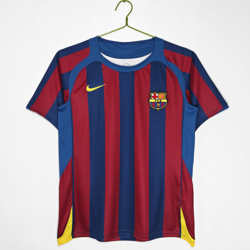 Barcelona 2005-06 Home Retro La Liga Version Soccer Jersey - Fan Version