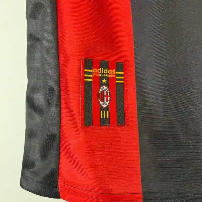 AC Milan 1998-99 Home Retro Soccer Jersey - Fan Version