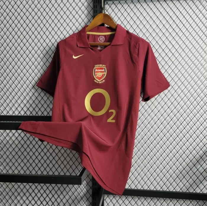Arsenal 2005-06 Home Retro Soccer Jersey - Fan Version