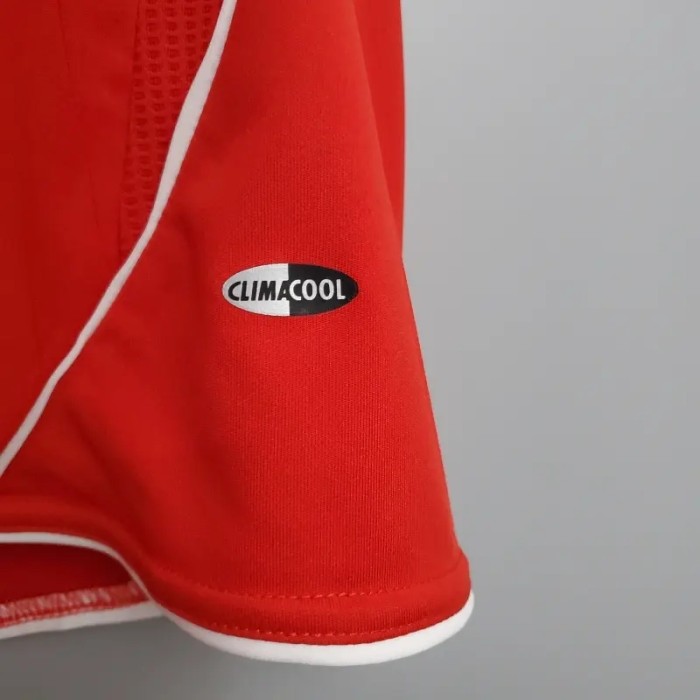 Liverpool 2006-07 Home Retro Soccer Jersey - Fan Version