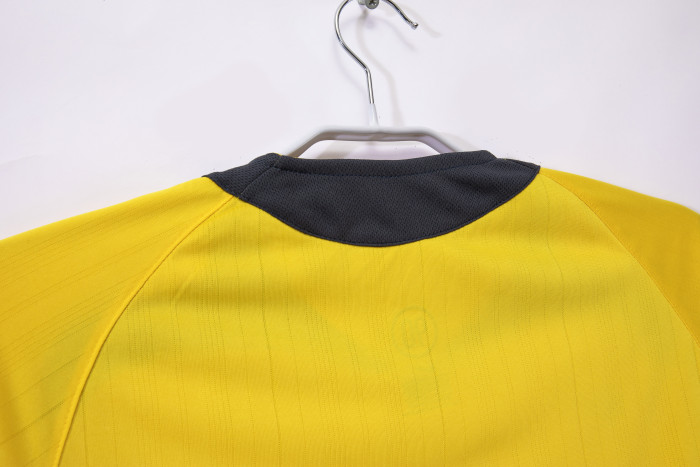 Arsenal 2005-06 Away Retro Soccer Jersey - Fan Version