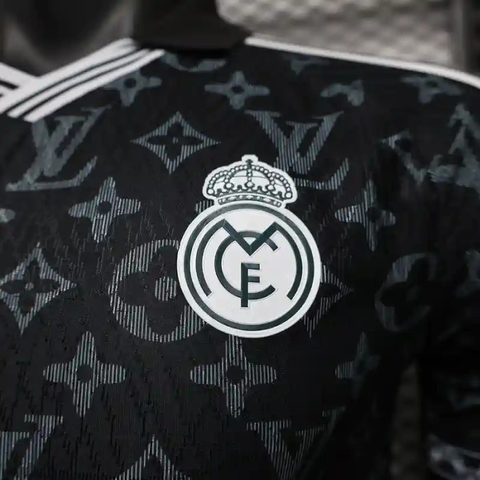 Real Madrid 26/27 Special Edition Black Jersey - Player Version