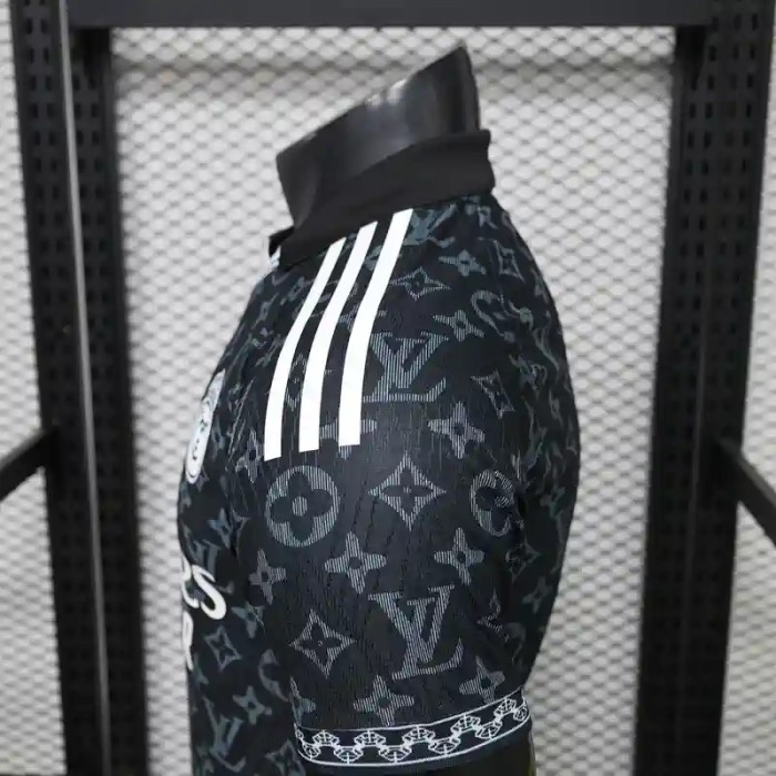 Real Madrid 26/27 Special Edition Black Jersey - Player Version