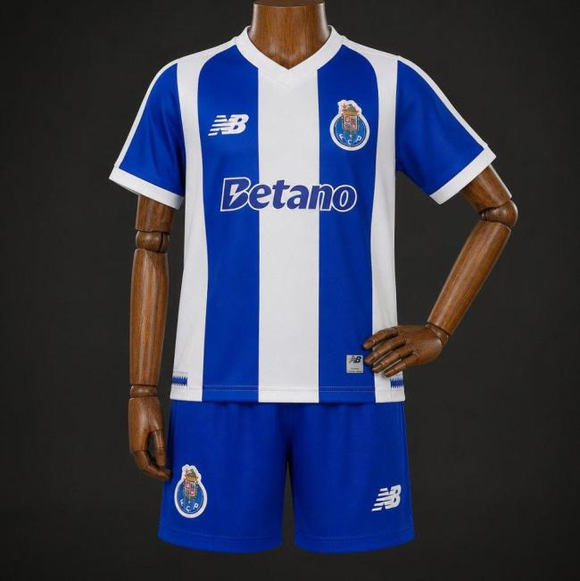 Porto 26/27 Home Soccer Jerseys – Kids Kit