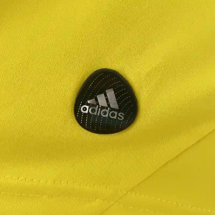 Real Madrid 2011-12 Goalkeeper Retro Soccer Jersey - Fan Version