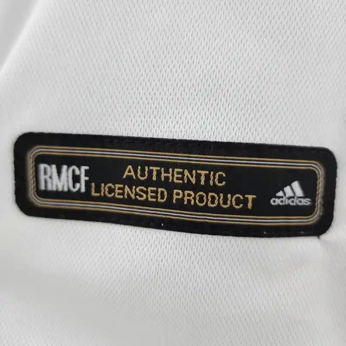 Real Madrid 2000-01 Retro Home Soccer Jersey - Fan Version