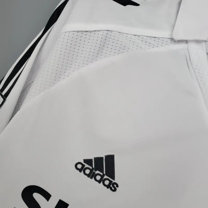 Long Sleeve Real Madrid 2005-06 Retro Home Soccer Jersey - Fan Version