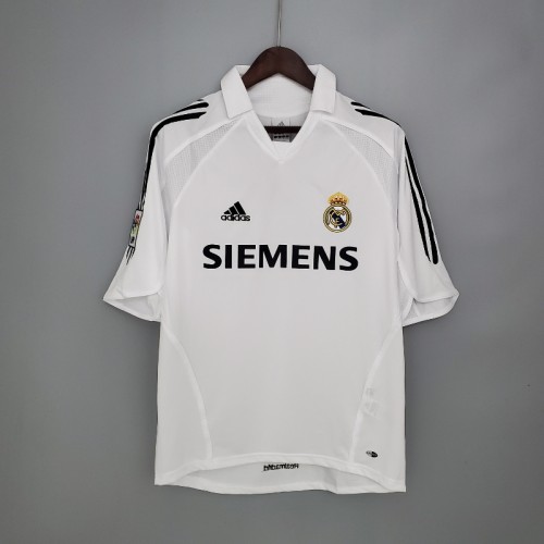 Real Madrid 2005-06 Retro Home Soccer Jersey - Fan Version