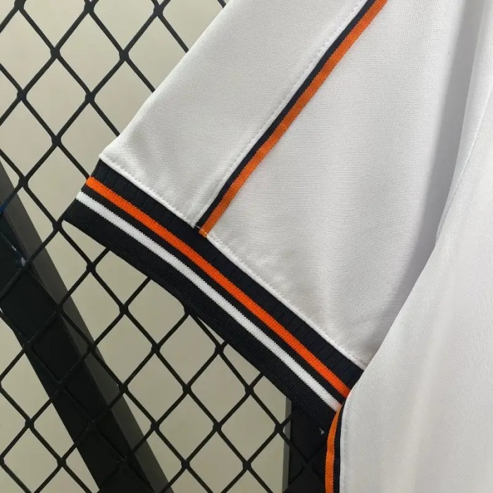 Valencia 1999-00 Home Retro Soccer Jersey - Fan Version