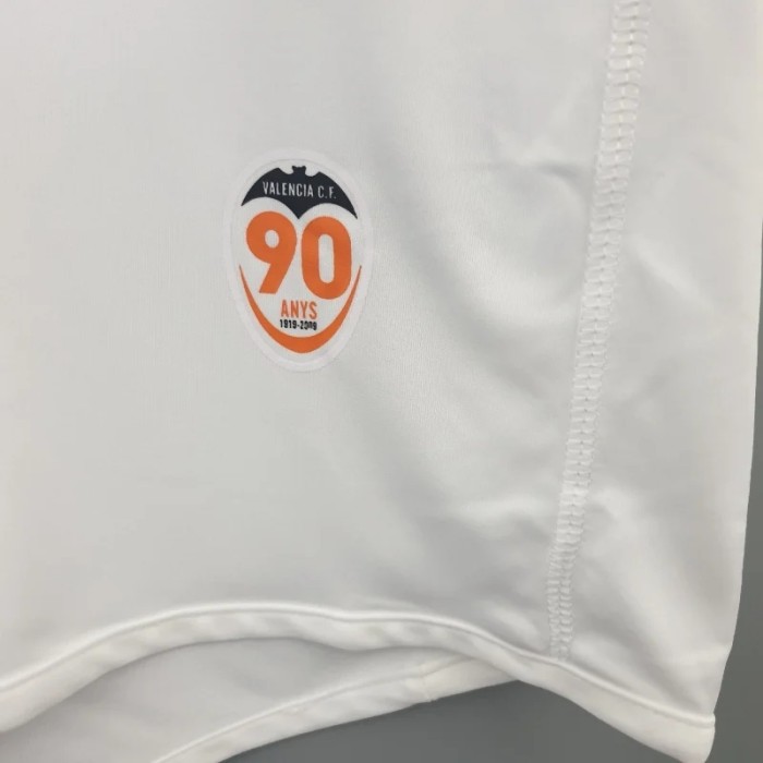 Valencia 2009-10 Home Retro Soccer Jersey - Fan Version
