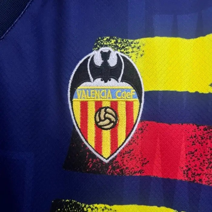 Valencia 1996-97 Away Retro Soccer Jersey - Fan Version