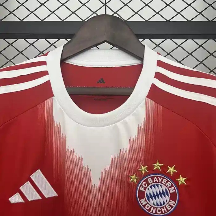 Bayern Munich 25/26 Home Soccer Jersey - Fan Version