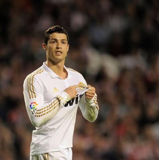 Real Madrid 2011-12 Retro Home Soccer Jersey - Fan Version