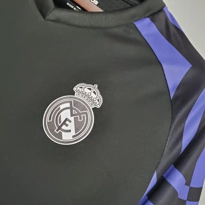 Real Madrid 2016-17 Retro Third  Soccer Jersey - Fan Version