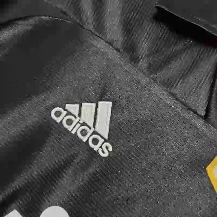 Real Madrid 1998-99 Retro Away Soccer Jersey - Fan Version