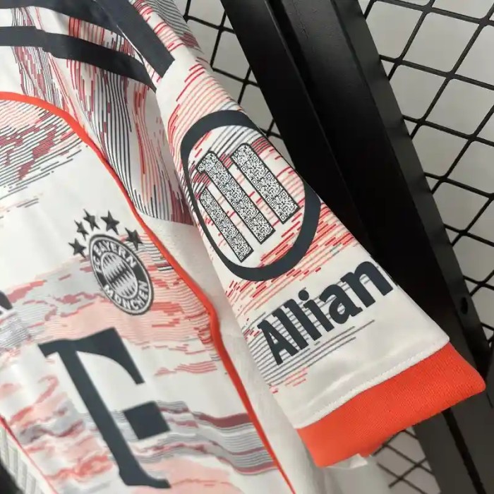 Bayern Munich 25/26 Away Soccer Jersey - Fan Version