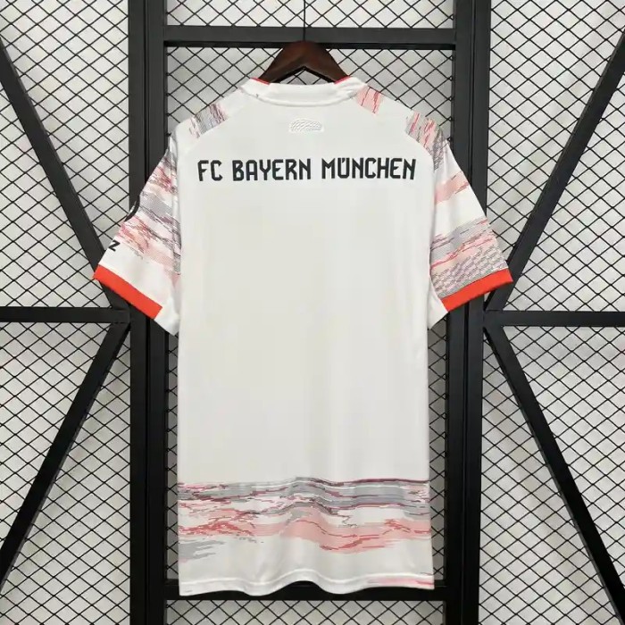 Bayern Munich 25/26 Away Soccer Jersey - Fan Version