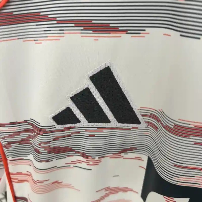 Bayern Munich 25/26 Away Soccer Jersey - Fan Version