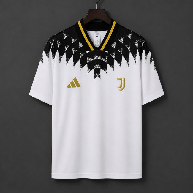 Juventus 26/27 White with Black Geometric Pattern 1994 Vintage Remake Jersey - Fan Version