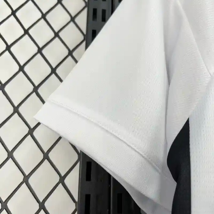 Juventus 26/27 Home Soccer Jersey - Fan Version