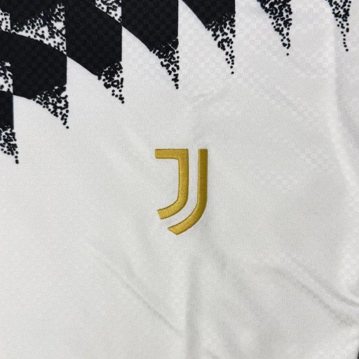 Juventus 26/27 White with Black Geometric Pattern 1994 Vintage Remake Jersey - Fan Version