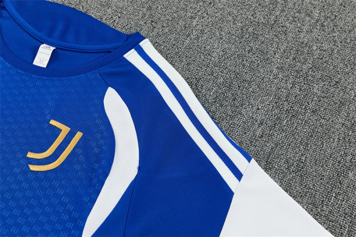 26-27 Juventus Short Sleeve Training Suit