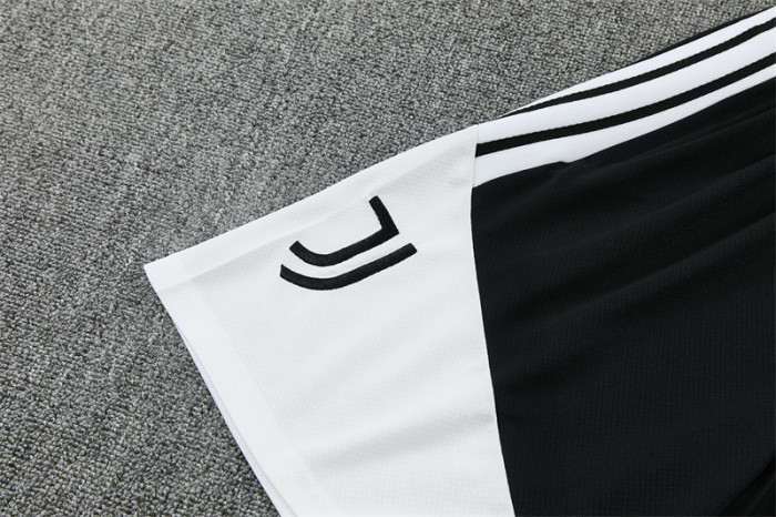 26-27 Juventus Short Sleeve Training Suit