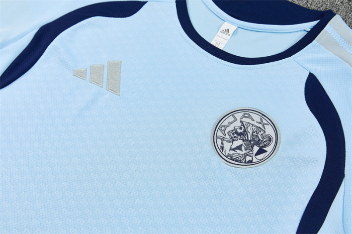 26-27 AJAX Short Sleeve Training Suit