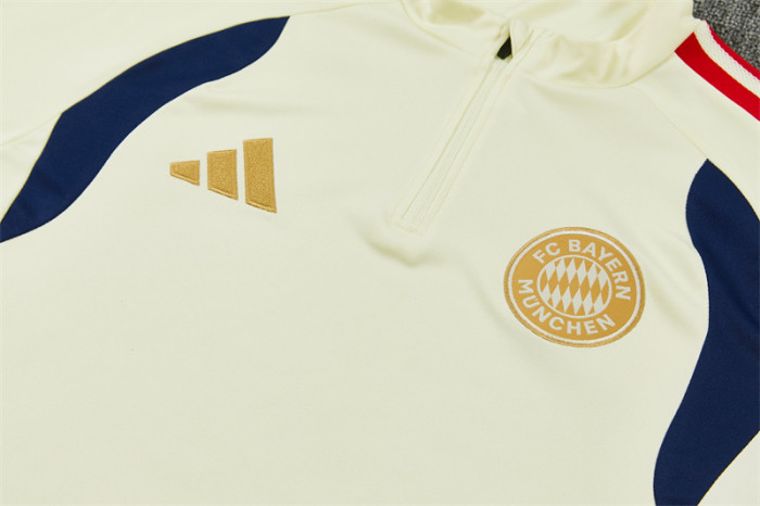 26-27 Bayern Munich Half-zip Training Suit