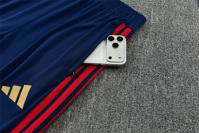26-27 Bayern Munich Half-zip Training Suit