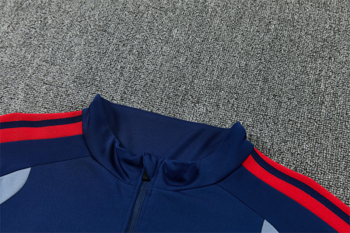 26-27 Bayern Munich Half-zip Training Suit