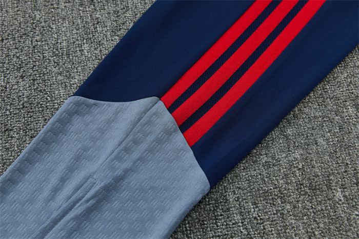 26-27 Bayern Munich Half-zip Training Suit