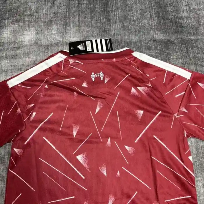 Liverpool 25/26 Home Soccer Jerseys – Kids Kit