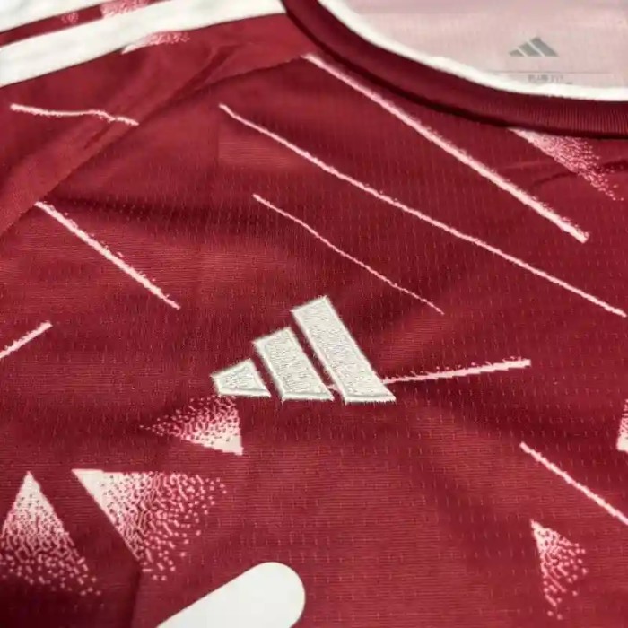 Liverpool 25/26 Home Soccer Jerseys – Kids Kit