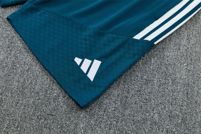 26-27 Arsenal Short Sleeve Training Suit