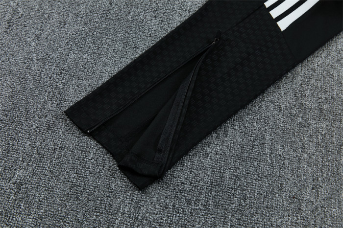 26-27 Liverpool Half-zip Training Suit